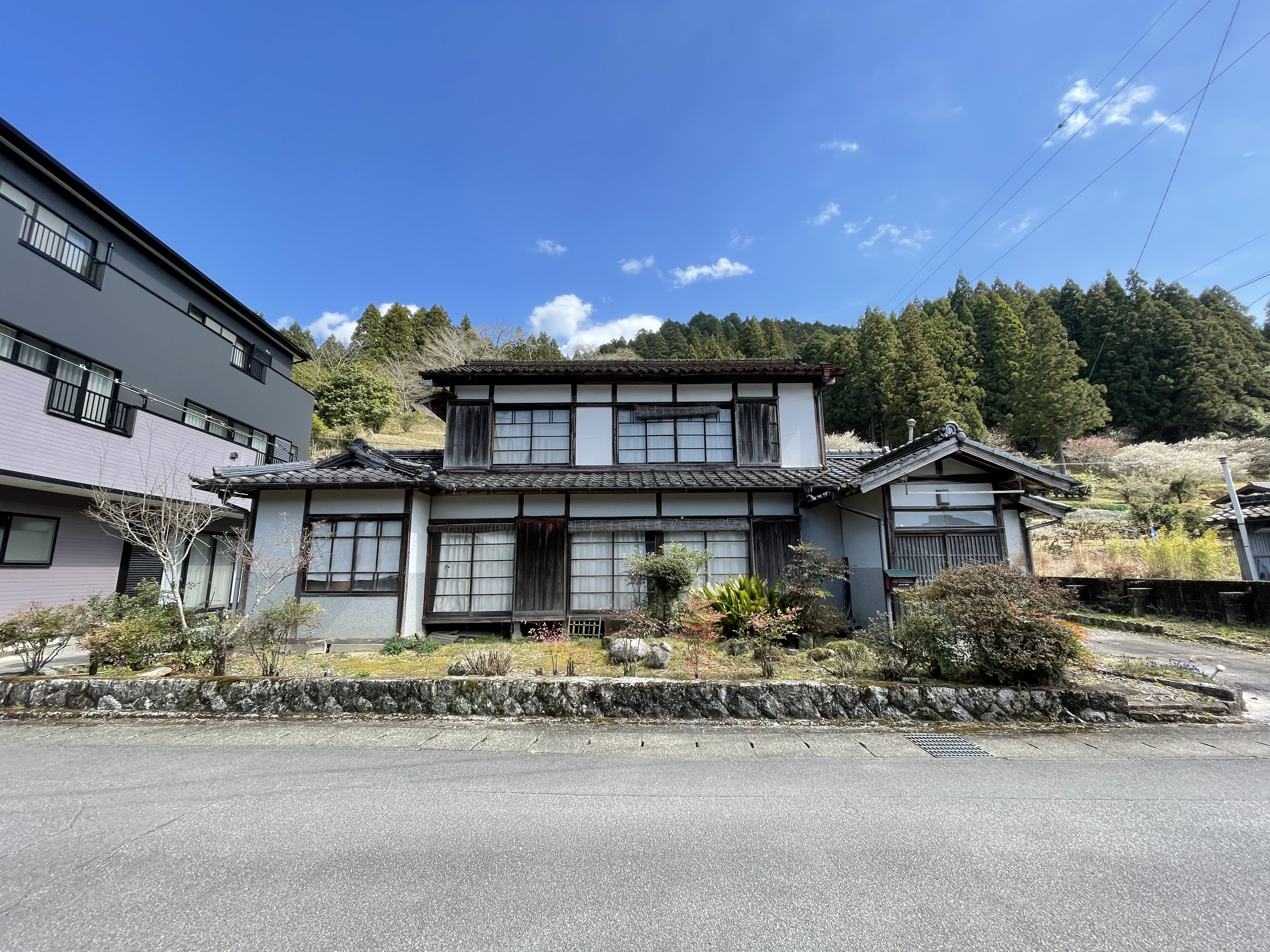 設楽町 古民家賃貸 二階の部屋 和室の戸建て